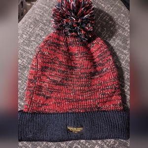 American eagle pom beanie